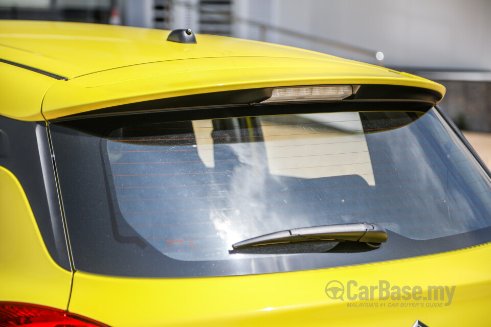 Suzuki Swift Sport ZC33S (2021) Exterior