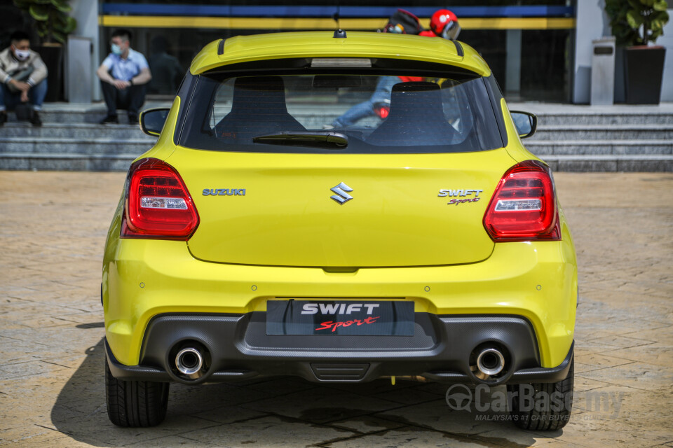 Suzuki Swift Sport ZC33S (2021) Exterior