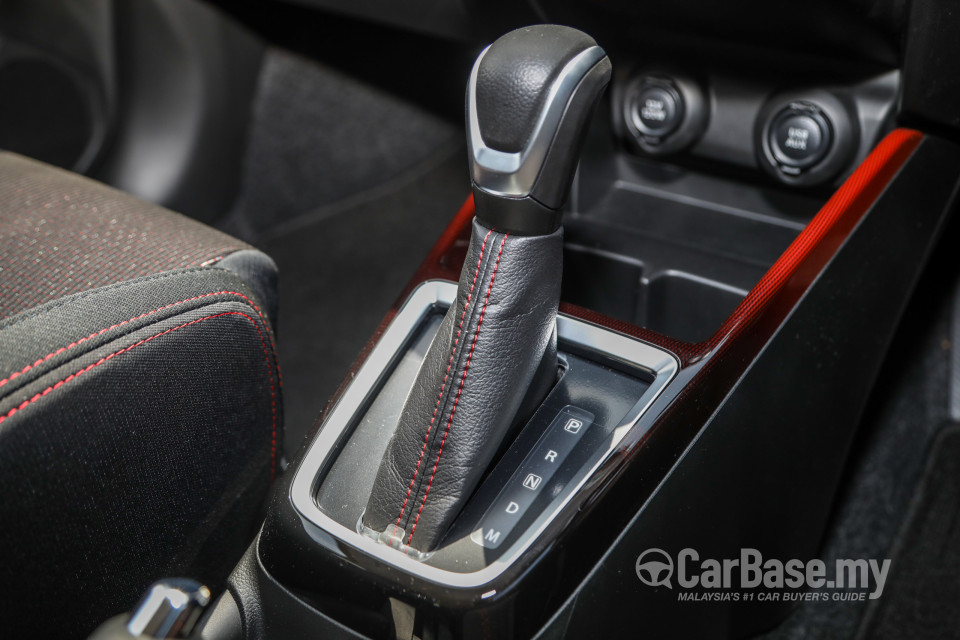 Suzuki Swift Sport ZC33S (2021) Interior