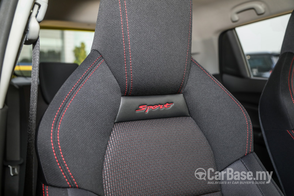 Suzuki Swift Sport ZC33S (2021) Interior