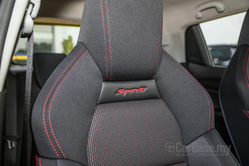 Suzuki Swift Sport ZC33S (2021) Interior