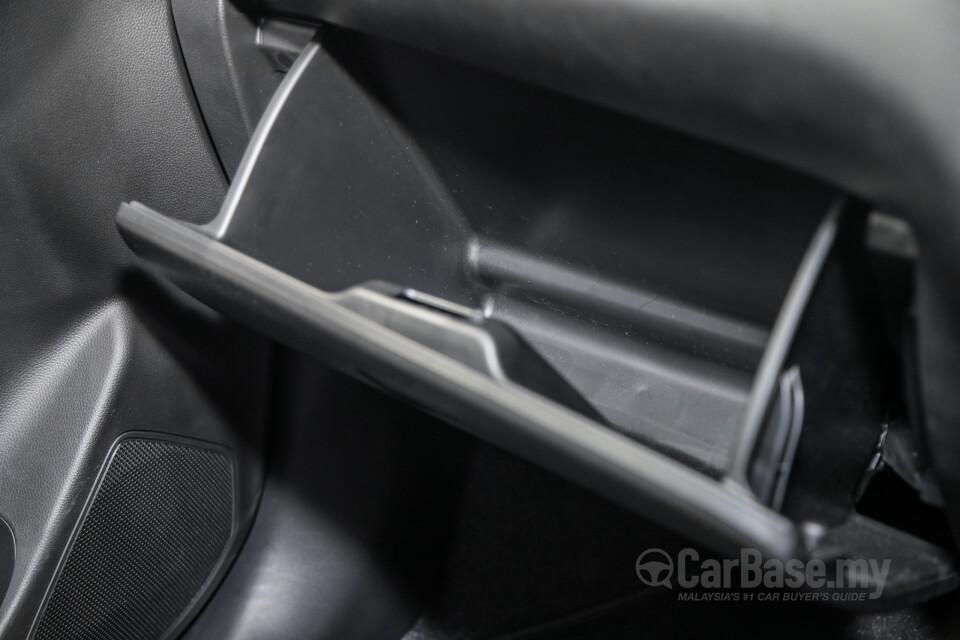 Suzuki Swift Sport ZC33S (2021) Interior