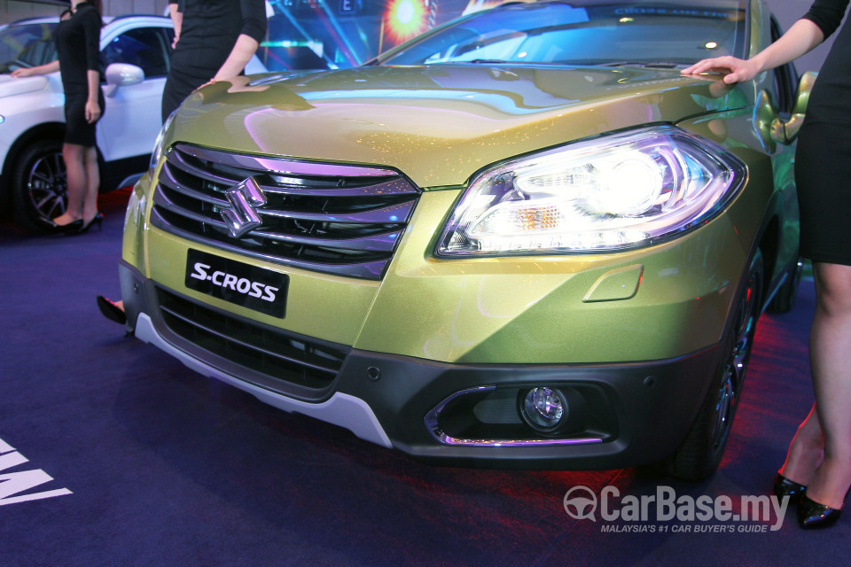 Suzuki S-Cross SX4 Mk2 (2014) Exterior