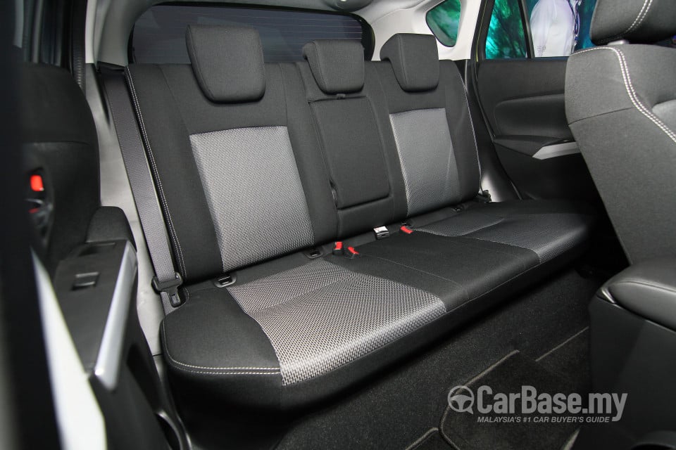 Suzuki S-Cross SX4 Mk2 (2014) Interior