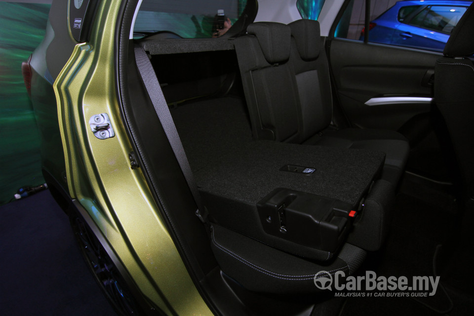 Suzuki S-Cross SX4 Mk2 (2014) Interior