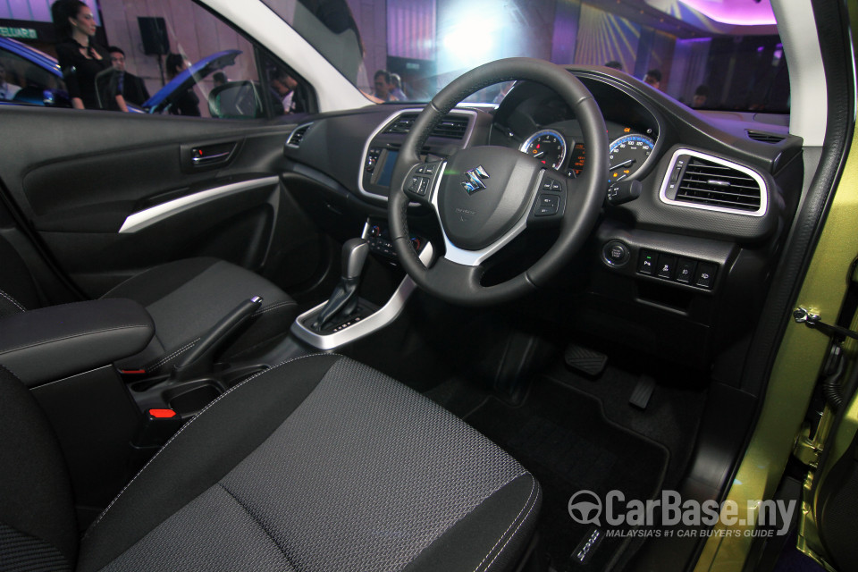 Suzuki S-Cross SX4 Mk2 (2014) Interior