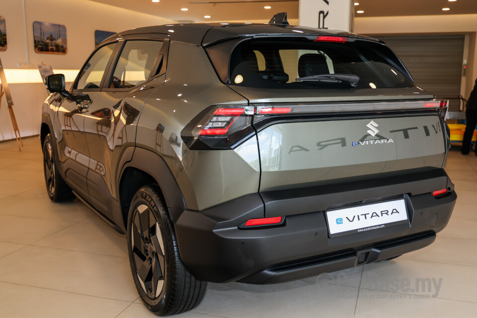 Suzuki eVitara SZ171C/SZ181C (2026) Exterior