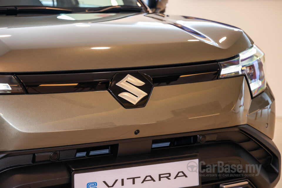 Suzuki eVitara SZ171C/SZ181C (2026) Exterior