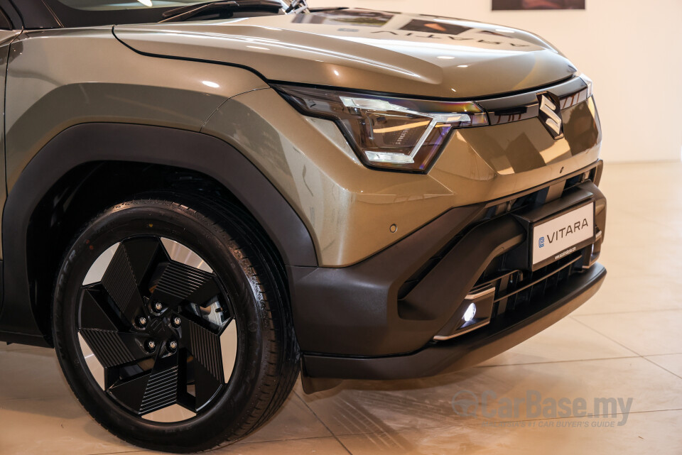 Suzuki eVitara SZ171C/SZ181C (2026) Exterior