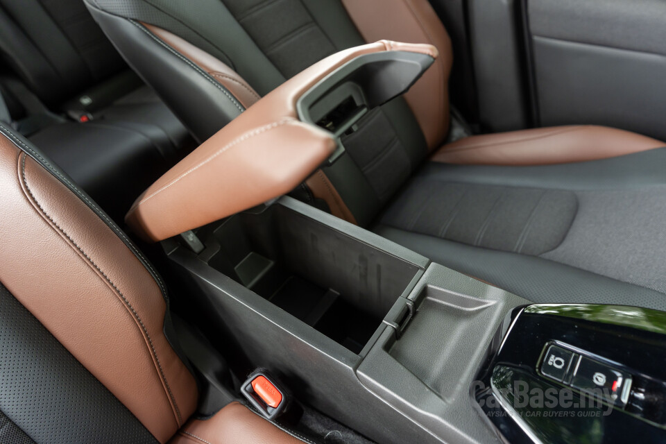 Suzuki eVitara SZ171C/SZ181C (2026) Interior