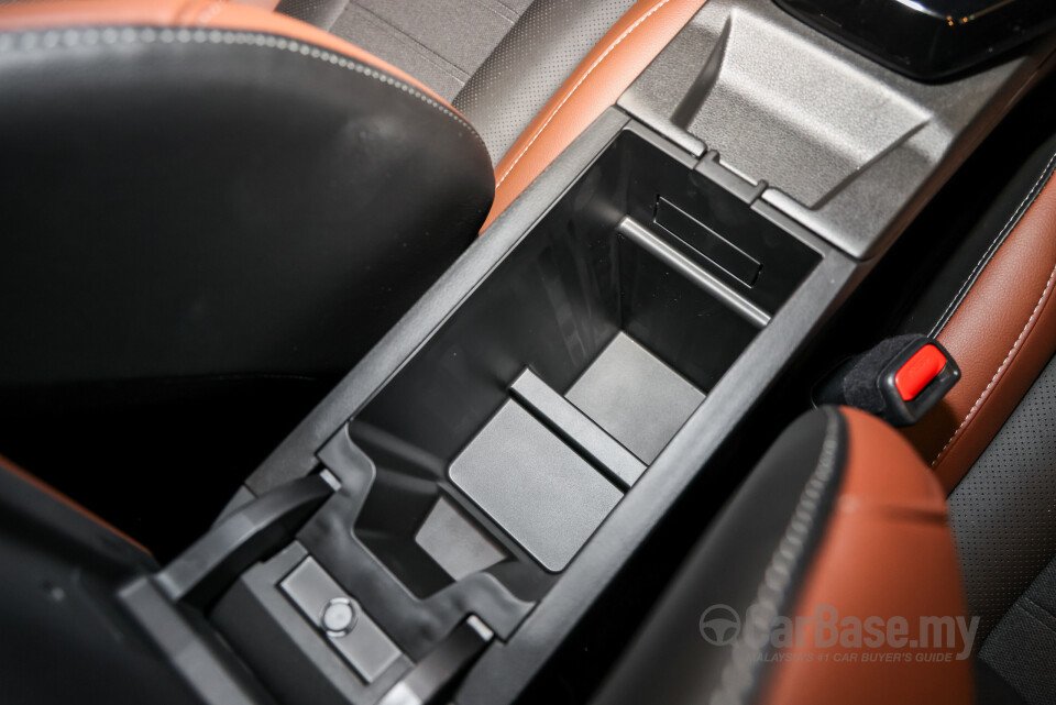 Suzuki eVitara SZ171C/SZ181C (2026) Interior