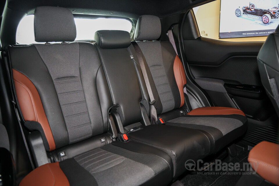 Suzuki eVitara SZ171C/SZ181C (2026) Interior