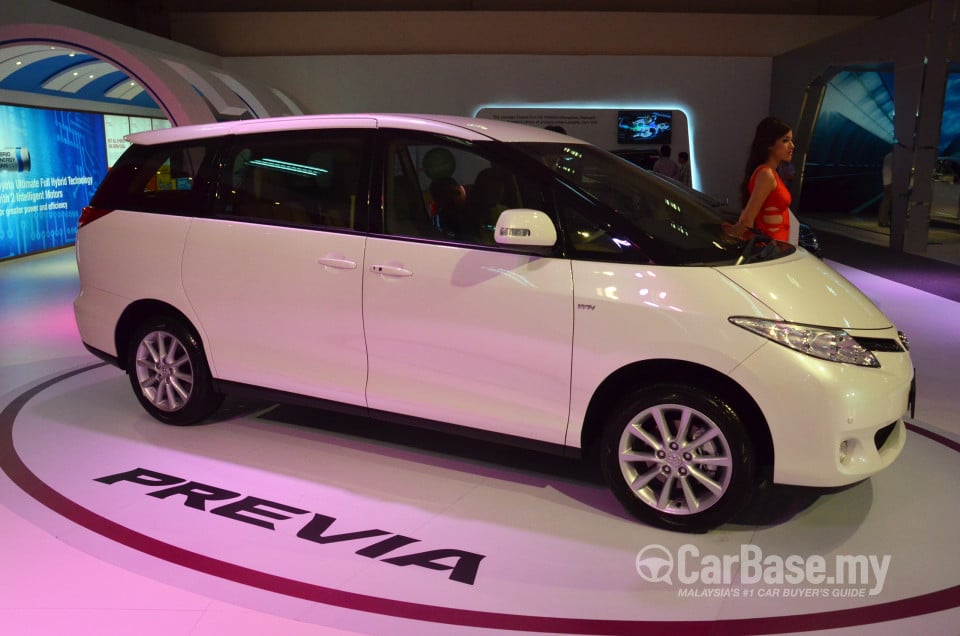 Toyota Previa ACR50 (2013) Exterior