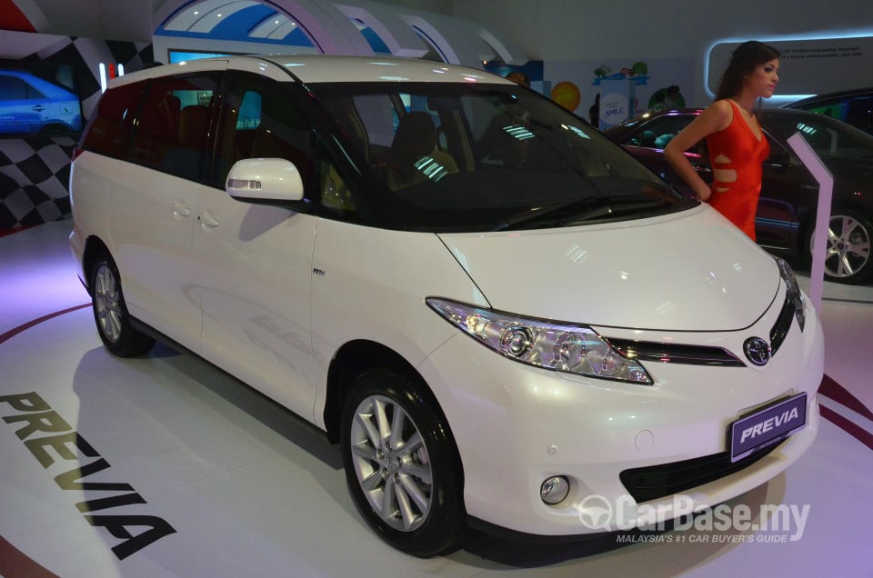 Toyota Previa ACR50 (2013) Exterior
