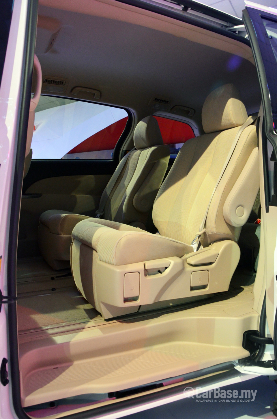 Toyota Previa ACR50 (2013) Interior