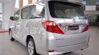 Toyota Alphard Exterior photo
