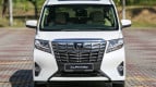 Toyota Alphard Exterior photo