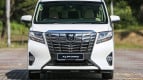 Toyota Alphard Exterior photo