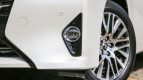 Toyota Alphard Exterior photo