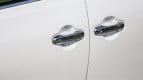 Toyota Alphard Exterior photo