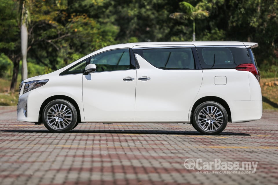 Toyota Alphard AH30 (2016) Exterior
