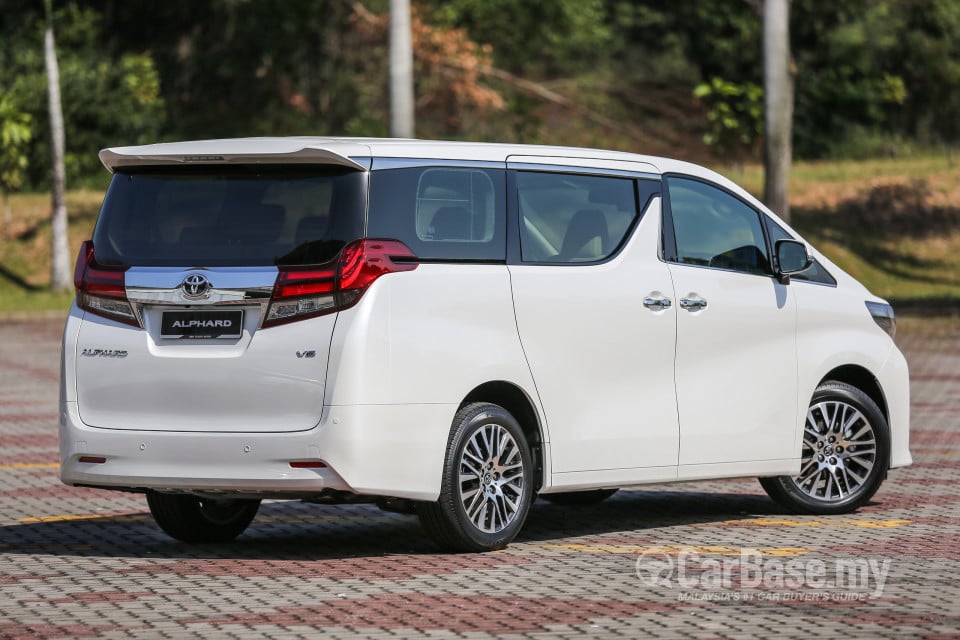 Toyota Alphard AH30 (2016) Exterior