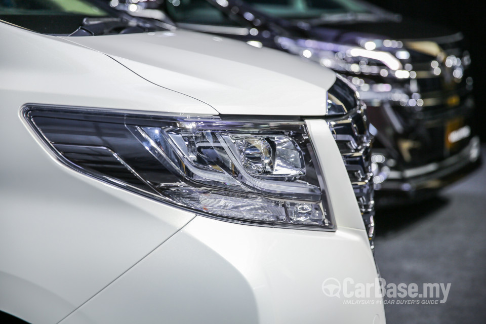 Toyota Alphard AH30 (2016) Exterior