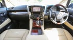Toyota Alphard Interior photo