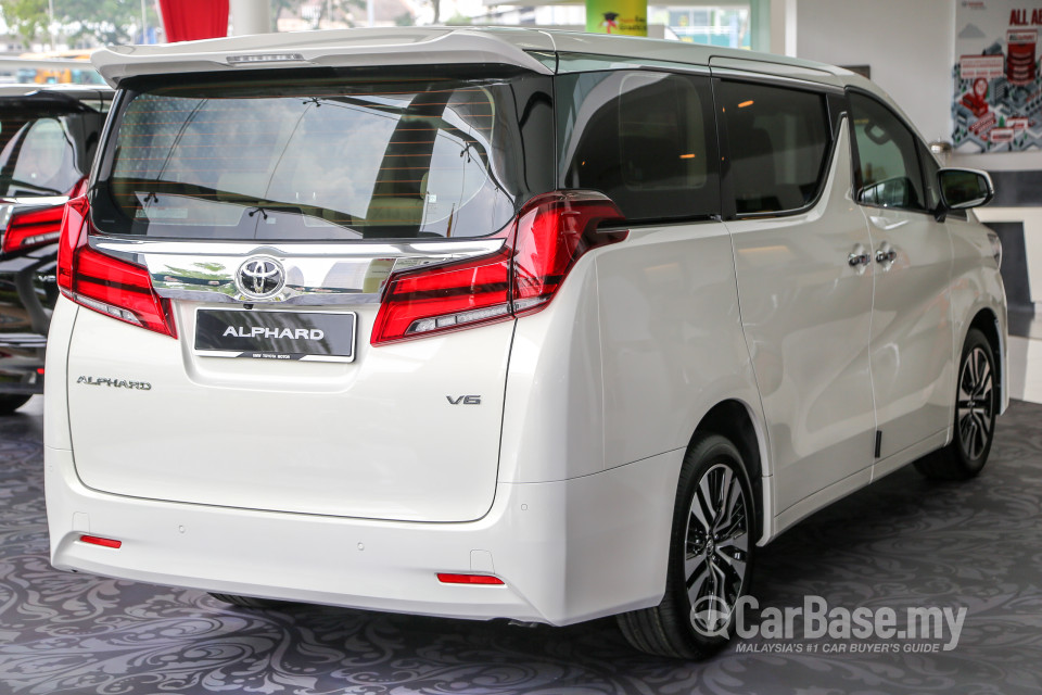 Toyota Alphard AH30 Facelift (2018) Exterior