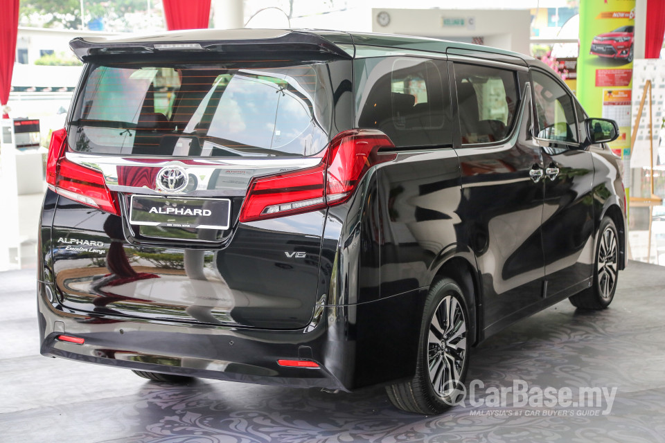 Toyota Alphard AH30 Facelift (2018) Exterior