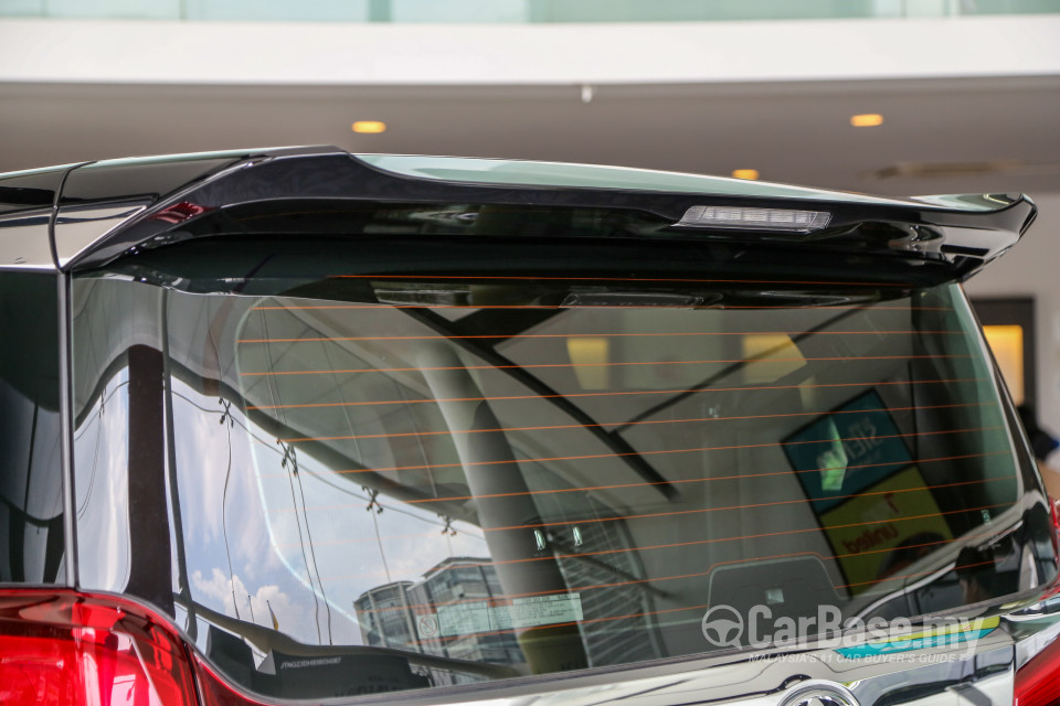 Toyota Alphard AH30 Facelift (2018) Exterior