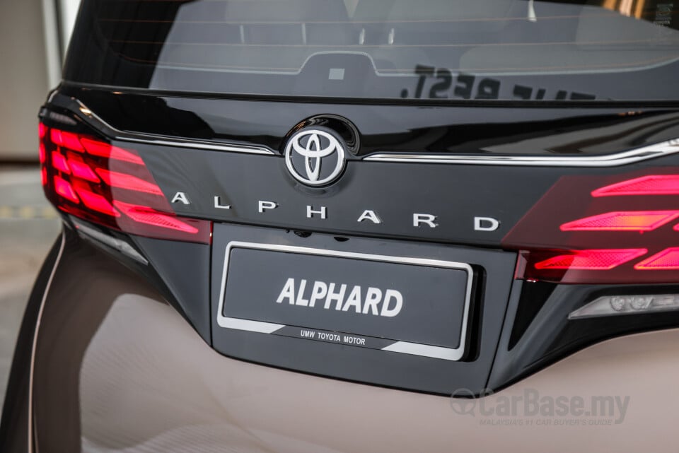 Toyota Alphard AH40 (2023) Exterior