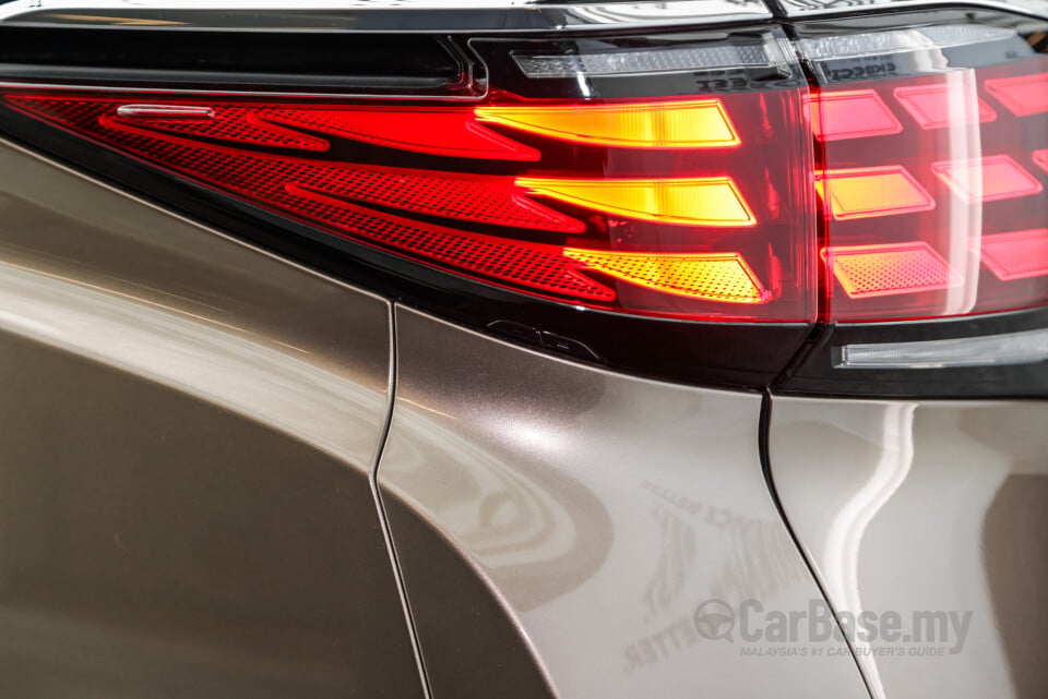 Toyota Alphard AH40 (2023) Exterior