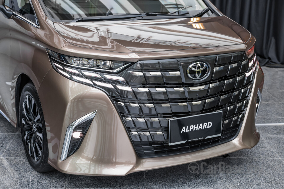 Toyota Alphard AH40 (2023) Exterior