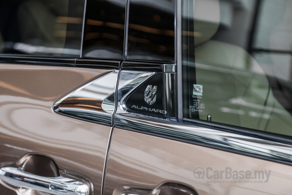 Toyota Alphard AH40 (2023) Exterior