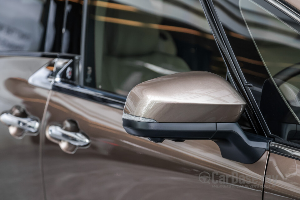 Toyota Alphard AH40 (2023) Exterior