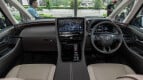 Toyota Alphard Interior photo