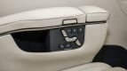 Toyota Alphard Interior photo