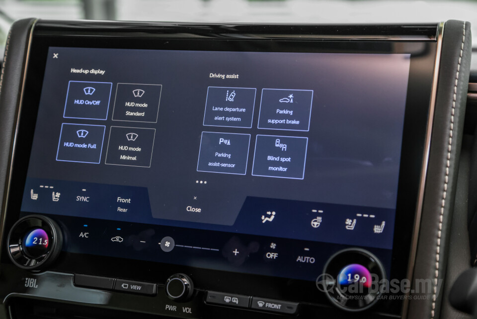 Toyota Alphard AH40 (2023) Interior