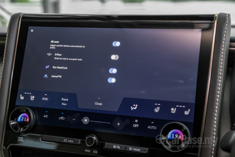 Toyota Alphard AH40 (2023) Interior