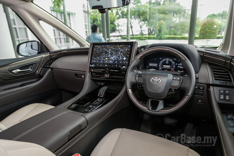 Toyota Alphard AH40 (2023) Interior