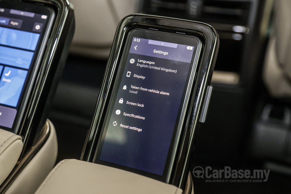 Toyota Alphard AH40 (2023) Interior