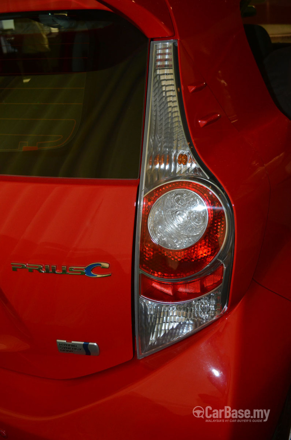 Toyota Prius c Mk1 (2014) Exterior