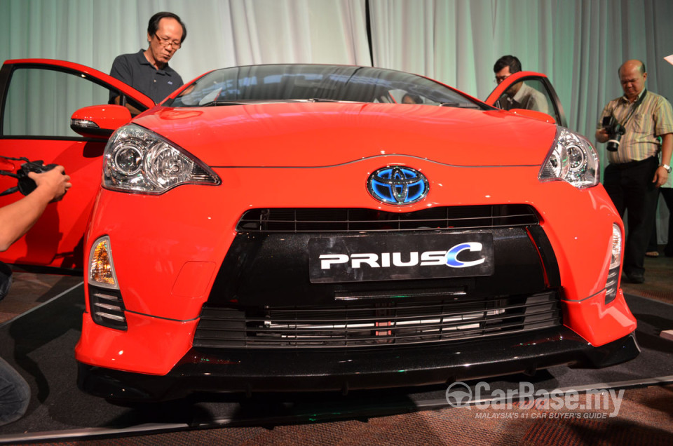 Toyota Prius c Mk1 (2014) Exterior