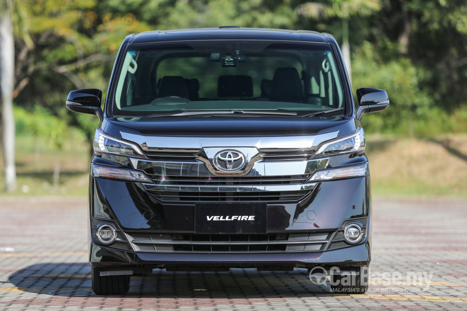 Toyota Vellfire AH30 (2016) Exterior