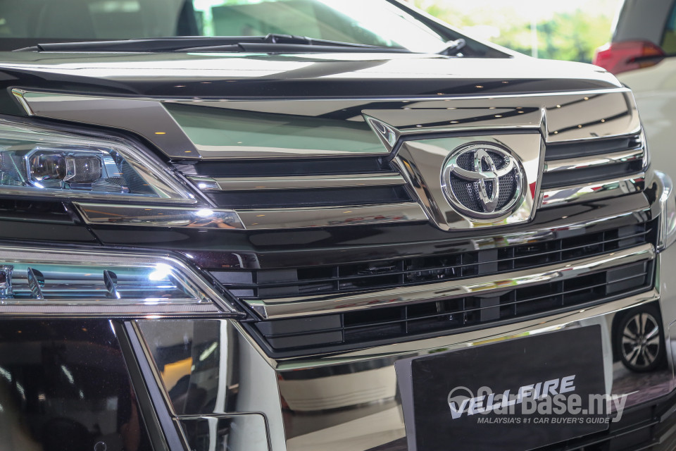 Toyota Vellfire AH30 Facelift (2018) Exterior