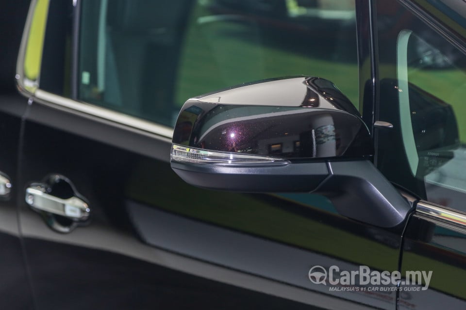 Toyota Vellfire AH30 Facelift (2018) Exterior