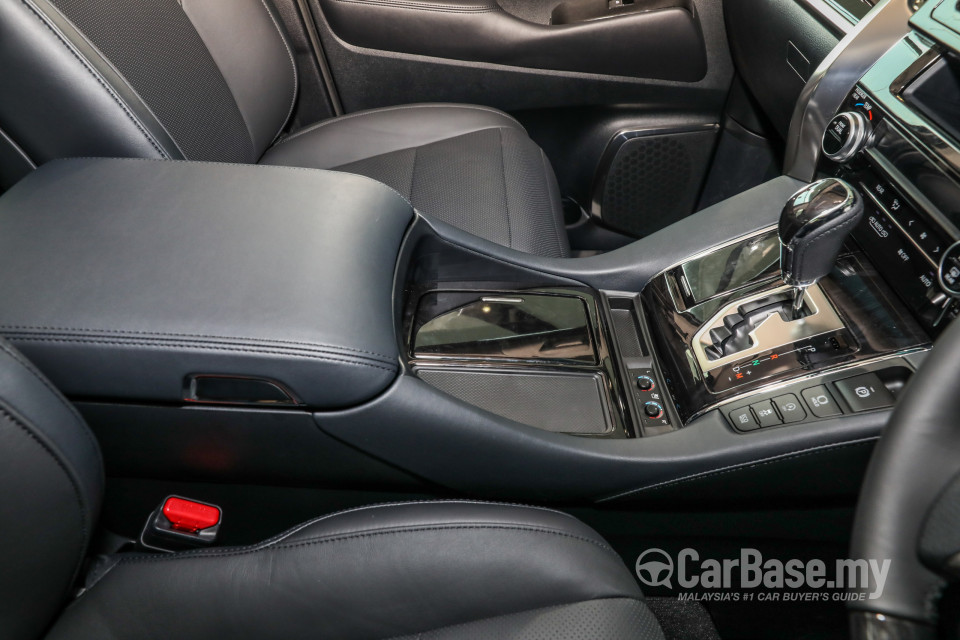 Toyota Vellfire AH30 Facelift (2018) Interior