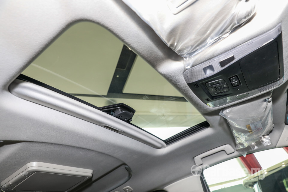 Toyota Vellfire AH30 Facelift (2018) Interior