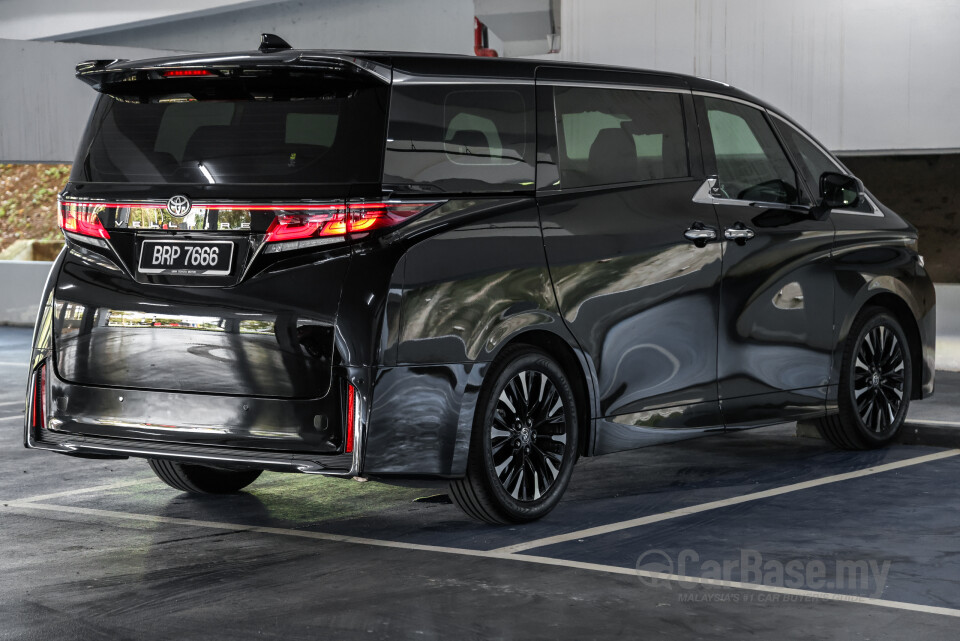 Toyota Vellfire AH40 (2023) Exterior